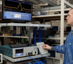 ОСЦИЛЛОГРАФ С МАСШТАБИРУЕМОЙ АРХИТЕКТУРОЙ TEKTRONIX DPO73304SX