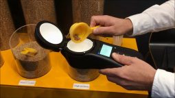 Инфракрасный портативный экспресс анализатор зерна GrainSense