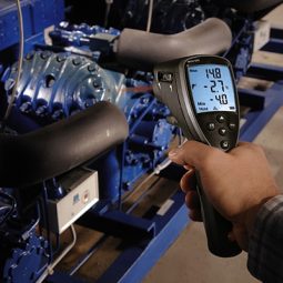Testo 845 термометр инфракрасный сo встроенным модулем влажности