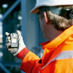 ALTAIR 2X CO газоанализатор, пороги тревог: 30, 60, 60, 30 ppm