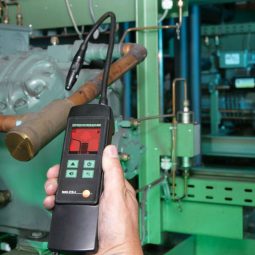 Testo 316-4 детектор утечек хладагентов в комплекте с дополнительными принадлежностями (комплект 1)