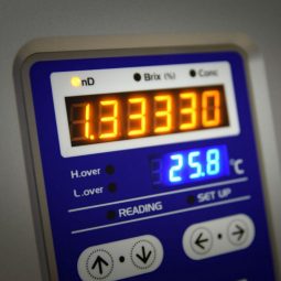 PRM-100 alpha рефрактометр промышленный